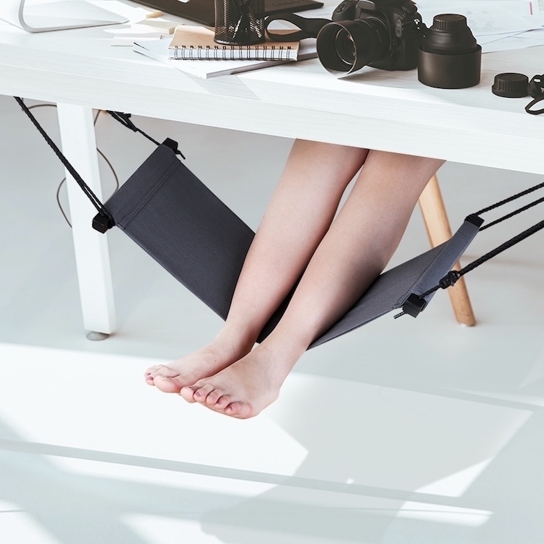 How Foot Rests Contribute to Ergonomics FlexiSpot
